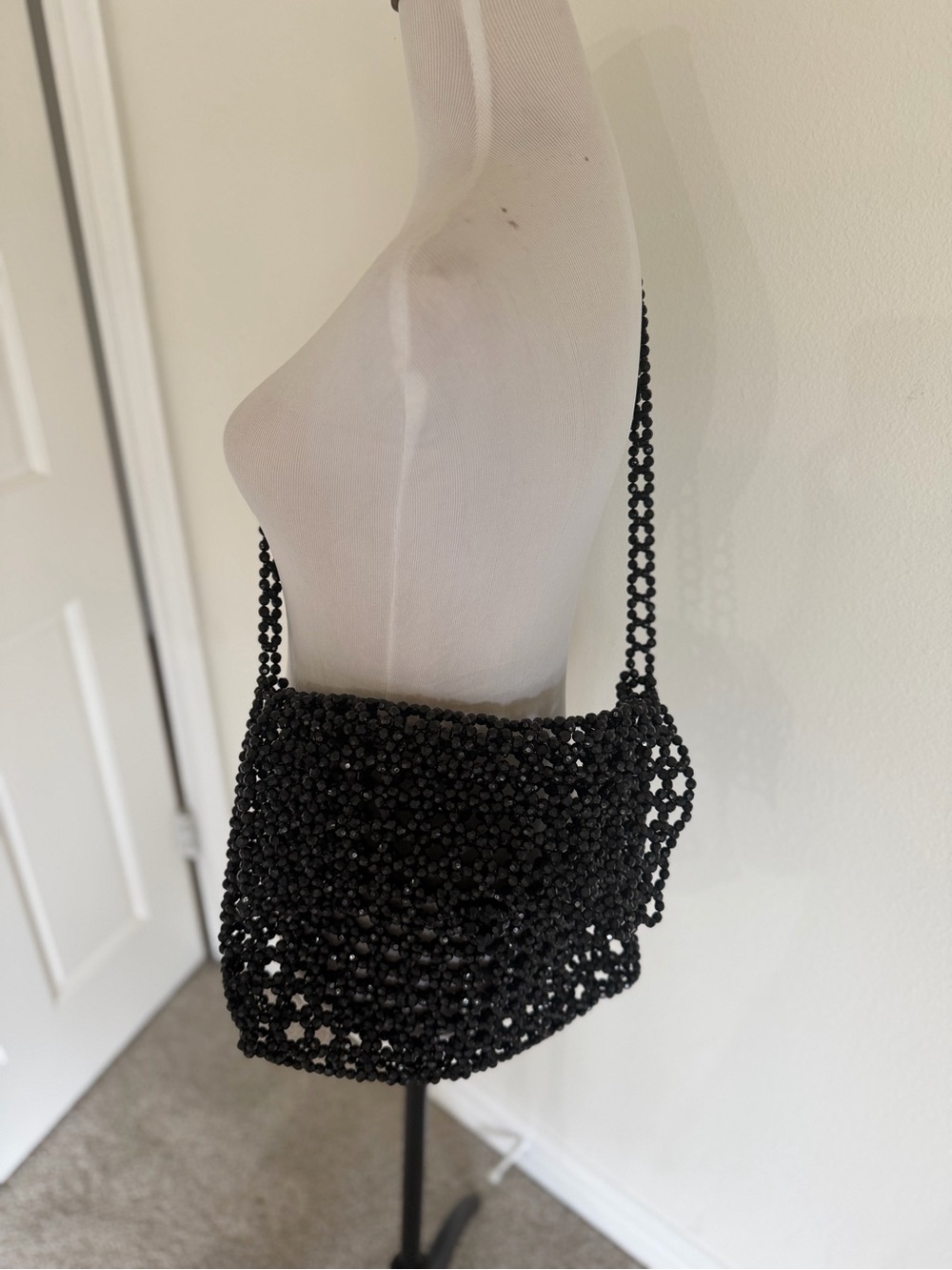 Vintage Mid-Century Style Black Beaded Open Weave Shoulder Bag Retro Evening bag